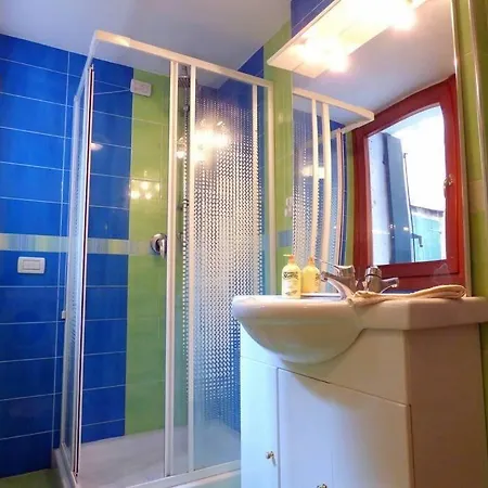 Feel@home Biennale Apartment Venedig